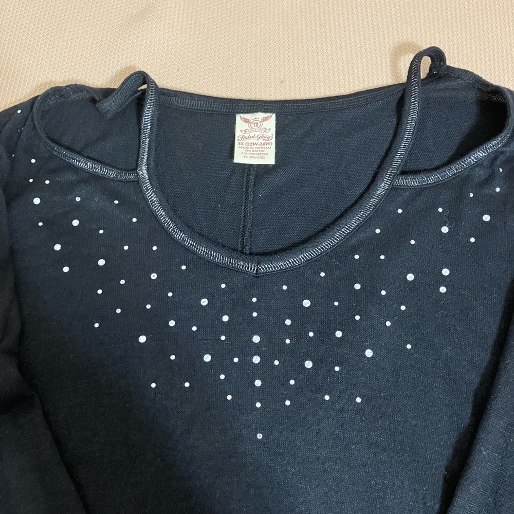 Open shoulder blouse